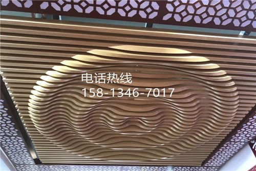 金屬粉噴涂烤漆鋁單板與鋁塑復合板的加工流程比較